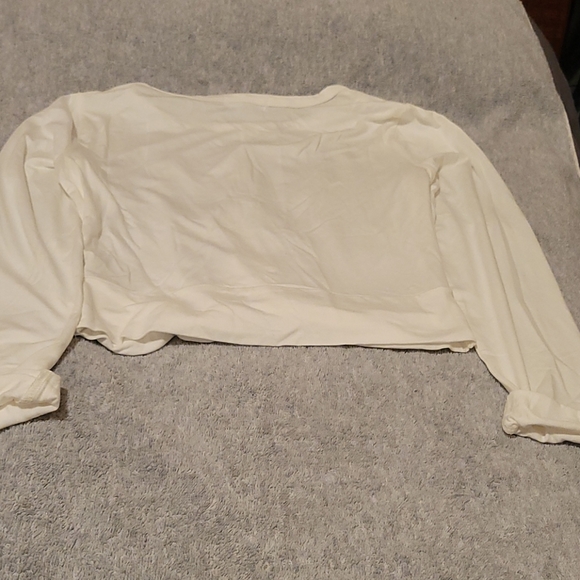 Top - Picture 2 of 3